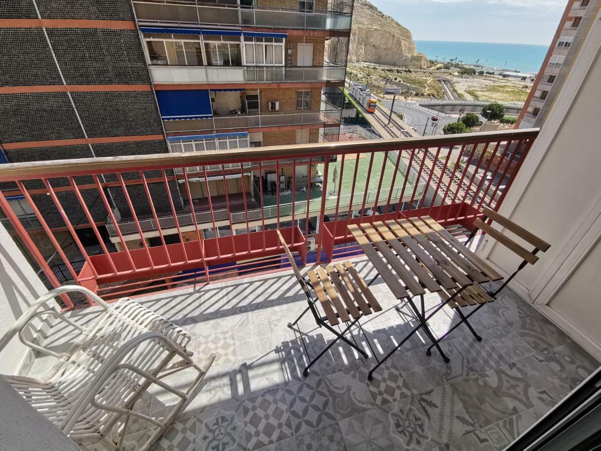 Turina Beach Аликанте Екстериор снимка