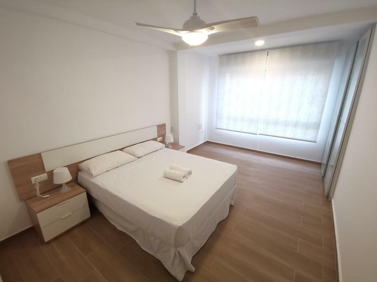 Turina Beach Аликанте Екстериор снимка